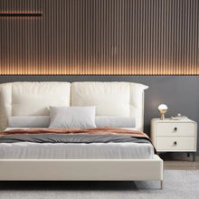 Muatkan imej ke dalam penonton Galeri, Mcneil Curve Edge Italian Design Bedside Table