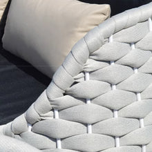 Muatkan imej ke dalam penonton Galeri, Cyrus Courtyard Rattan Outdoor Furniture
