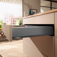 Muatkan imej ke dalam penonton Galeri, BLUM MERIVOBOX Height Drawer Combo S1