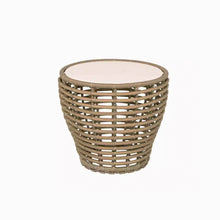 Muatkan imej ke dalam penonton Galeri, Calhoun Rattan Long Bed Outdoor Furniture