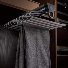 Muatkan imej ke dalam penonton Galeri, GOGGES V-Shaped Top Mounted Pants Rack