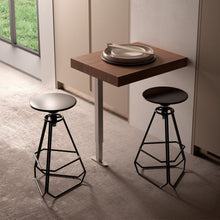 Muatkan imej ke dalam penonton Galeri, ATIM Just Tilting Top With Single Telescopic Folding Leg