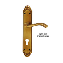 Load image into Gallery viewer, MESTRE Basic Series Solid Brass Lever Handle On Plate 1438
