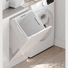 Muatkan imej ke dalam penonton Galeri, MIRAI Flip Down Laundry Hamper - White

