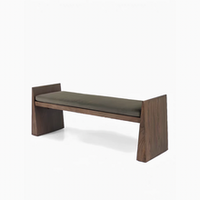 Muatkan imej ke dalam penonton Galeri, Sanford Solid Wood Leather Designer Bench
