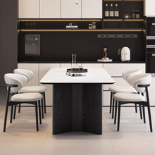 Muatkan imej ke dalam penonton Galeri, Blevins White Black Sintered Stone Dining Table Set
