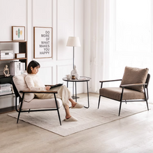 Muatkan imej ke dalam penonton Galeri, Santos Comfy Sofa With Side Table Lounge Set
