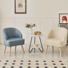 Muatkan imej ke dalam penonton Galeri, Stacey Short Chair Space Saving Lounge Furniture
