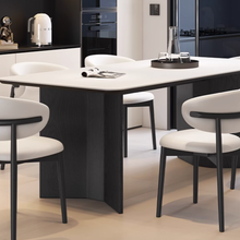 Muatkan imej ke dalam penonton Galeri, Blevins White Black Sintered Stone Dining Table Set
