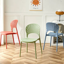 Muatkan imej ke dalam penonton Galeri, Shaffer Cutout Back Stackable Party Dining Chair
