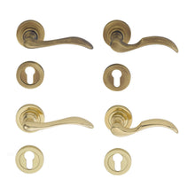 Muatkan imej ke dalam penonton Galeri, COBA Solid Brass Door Lever Handle on Rose
