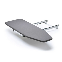 在图库查看器中加载和播放视频，MIRAI Ironing Board
