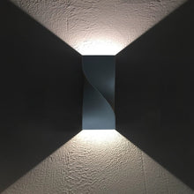 Load image into Gallery viewer, DESS Wall Light - Model: GLESP-GL18209

